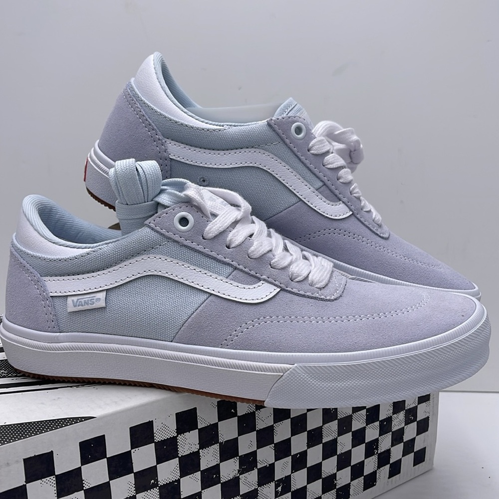 Vans WMNS Gilbert Crocke
Light Blue
VN0A5JIFLTB Sneakers - Picture 7 of 16